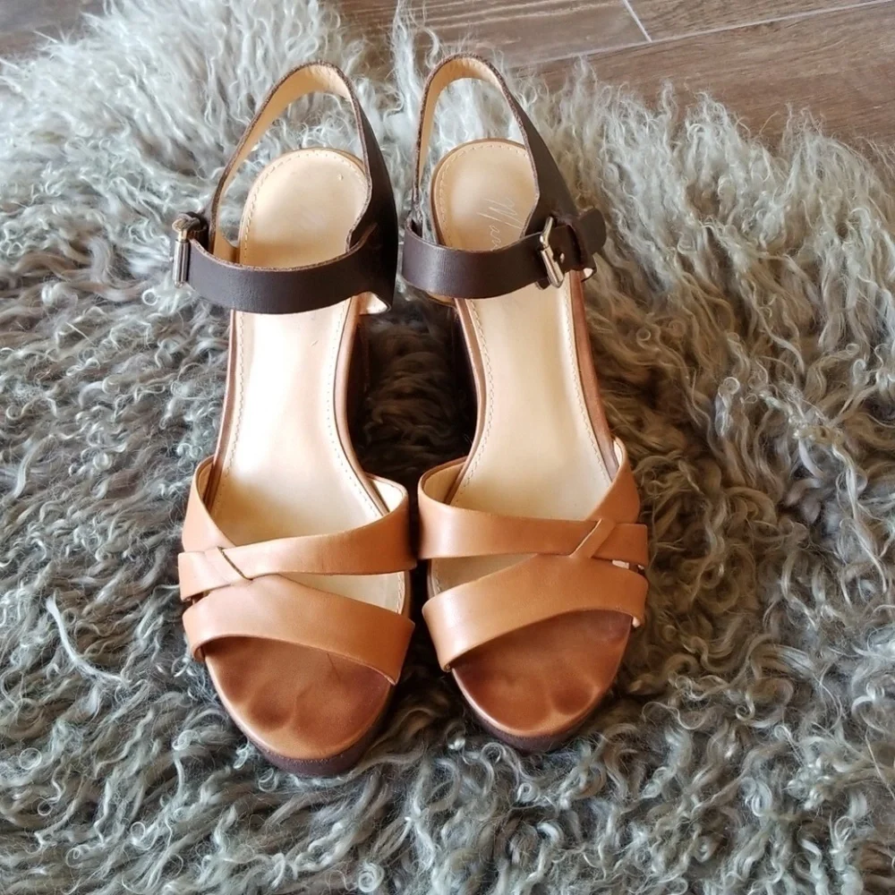 Marc Fisher Wedges
